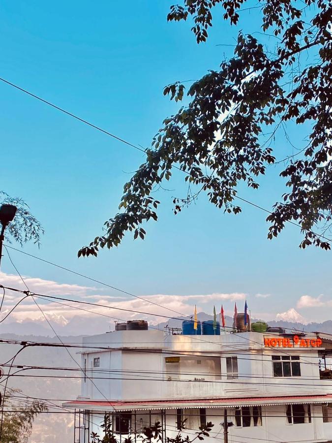 9 Atop Hotel Gangtok Exterior photo